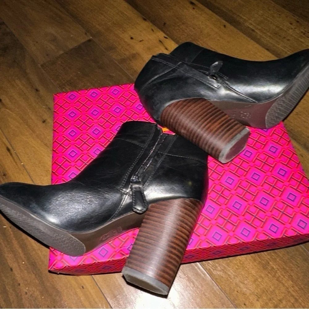 Tory Burch Bootie